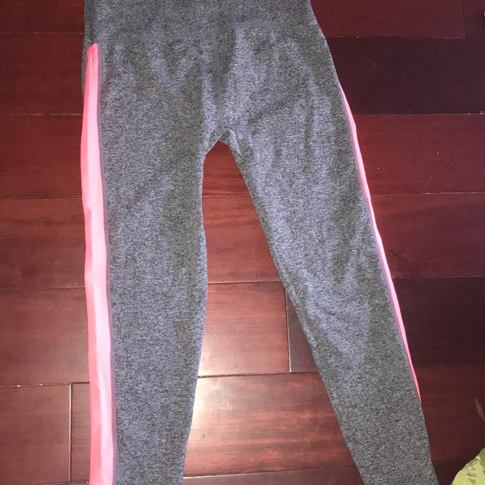 Leggings/yoga pants